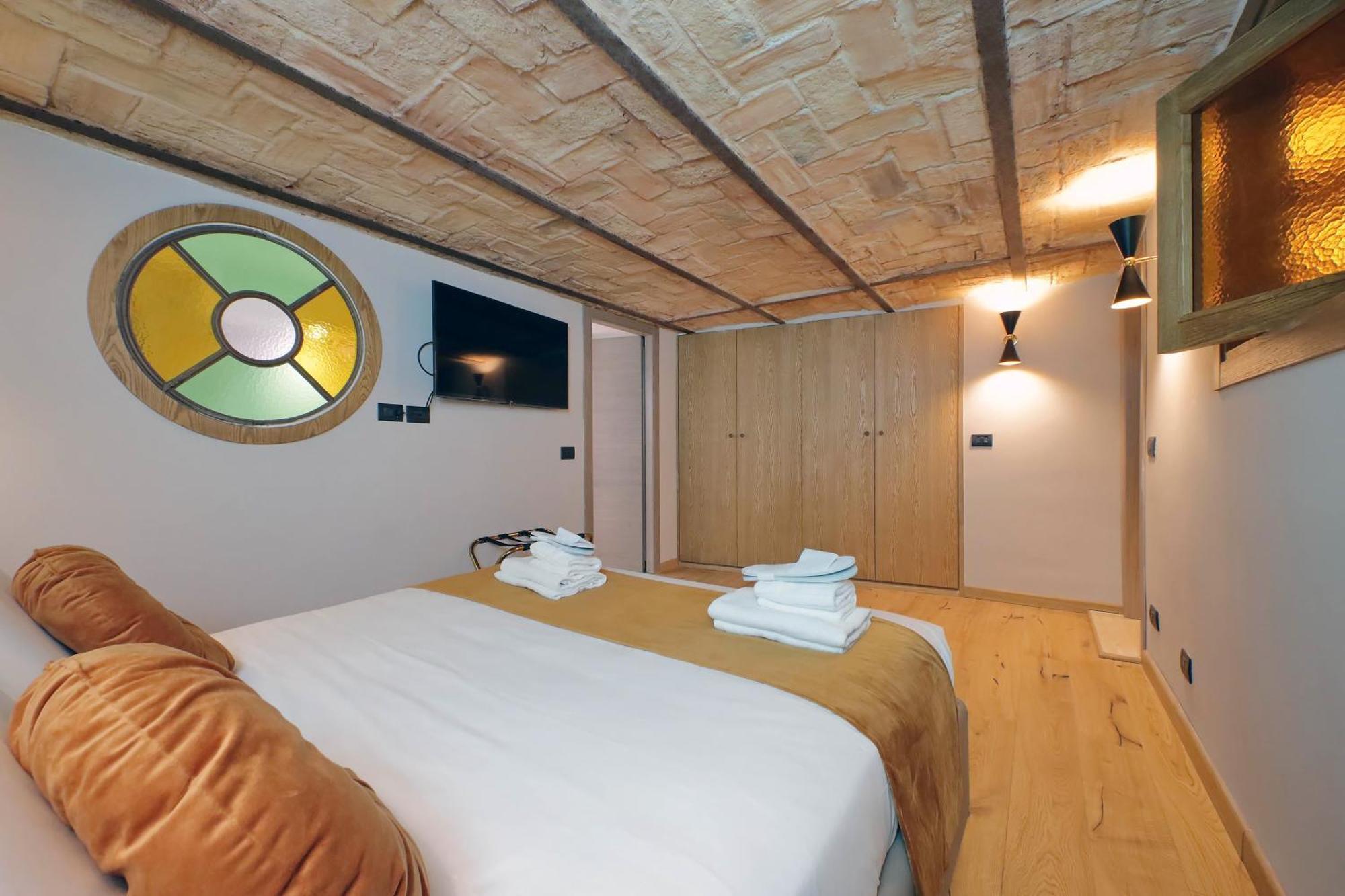 Charming Suites Navona โรม ภายนอก รูปภาพ